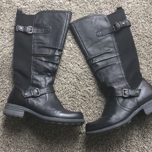 Earth origins black leather knee high boots